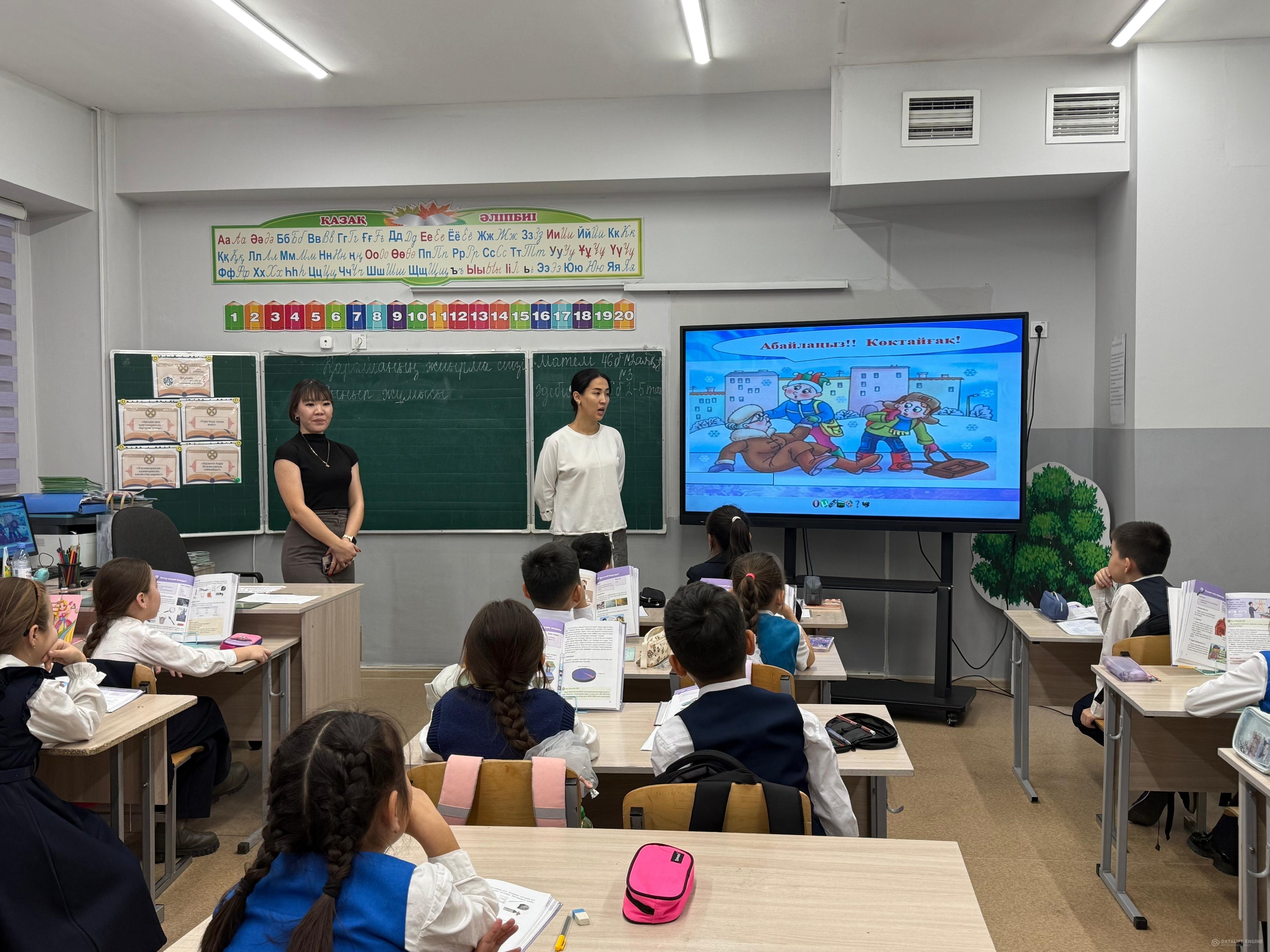 «Жол жүру ережелері» тақырыбында түсіндіру жұмыстары