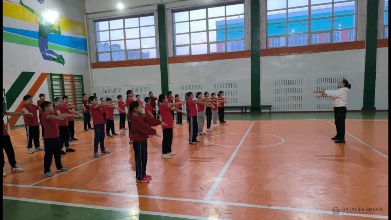 5-6 сынып оқушыларымен дене жаттығулары жасалынды.