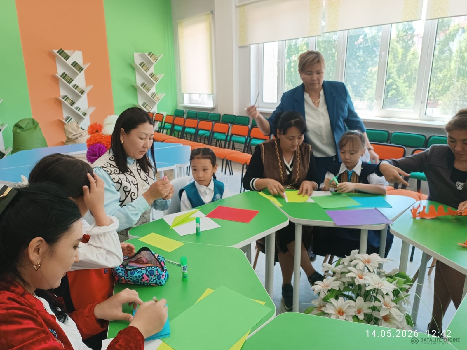2 «Б», «В», «Г», «Ж» сынып оқушыларының қатысуымен «Отбасылық құндылықтар және ұлттық тәрбие» тақырыбында дөңгелек үстел ұйымдастырылды.